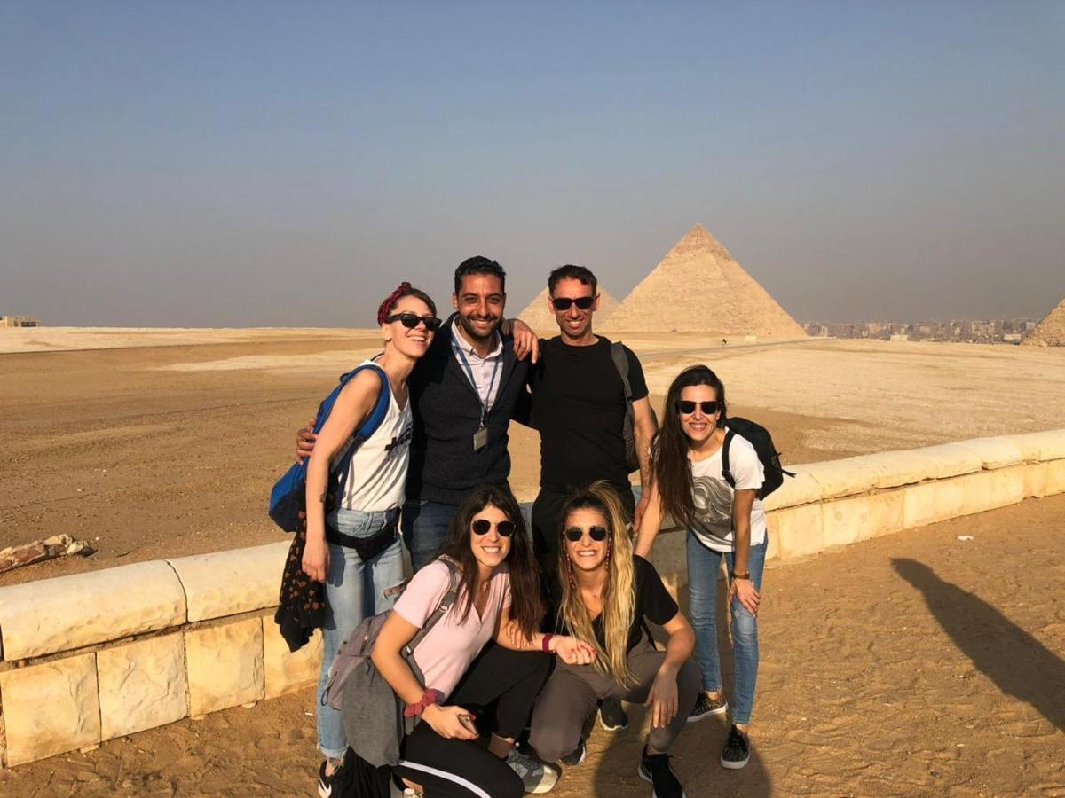 Pyramids And Sphinx Hotel